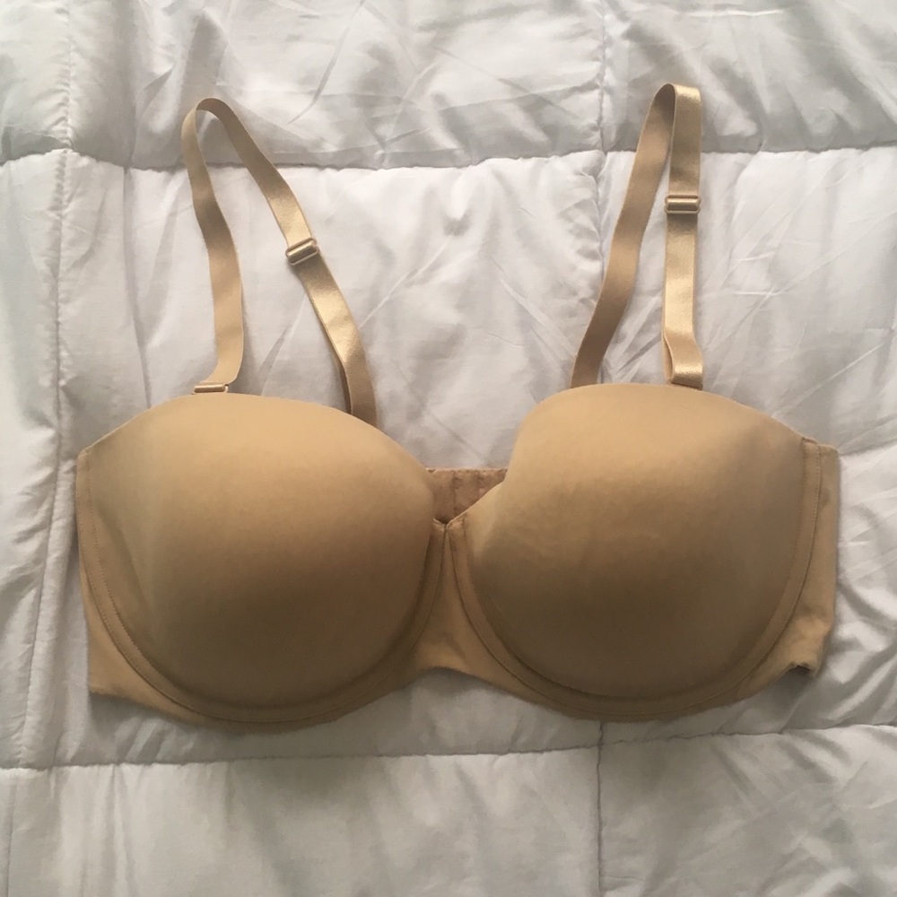 NEVER WORN Nude Strapless Convertible Cacique Bra